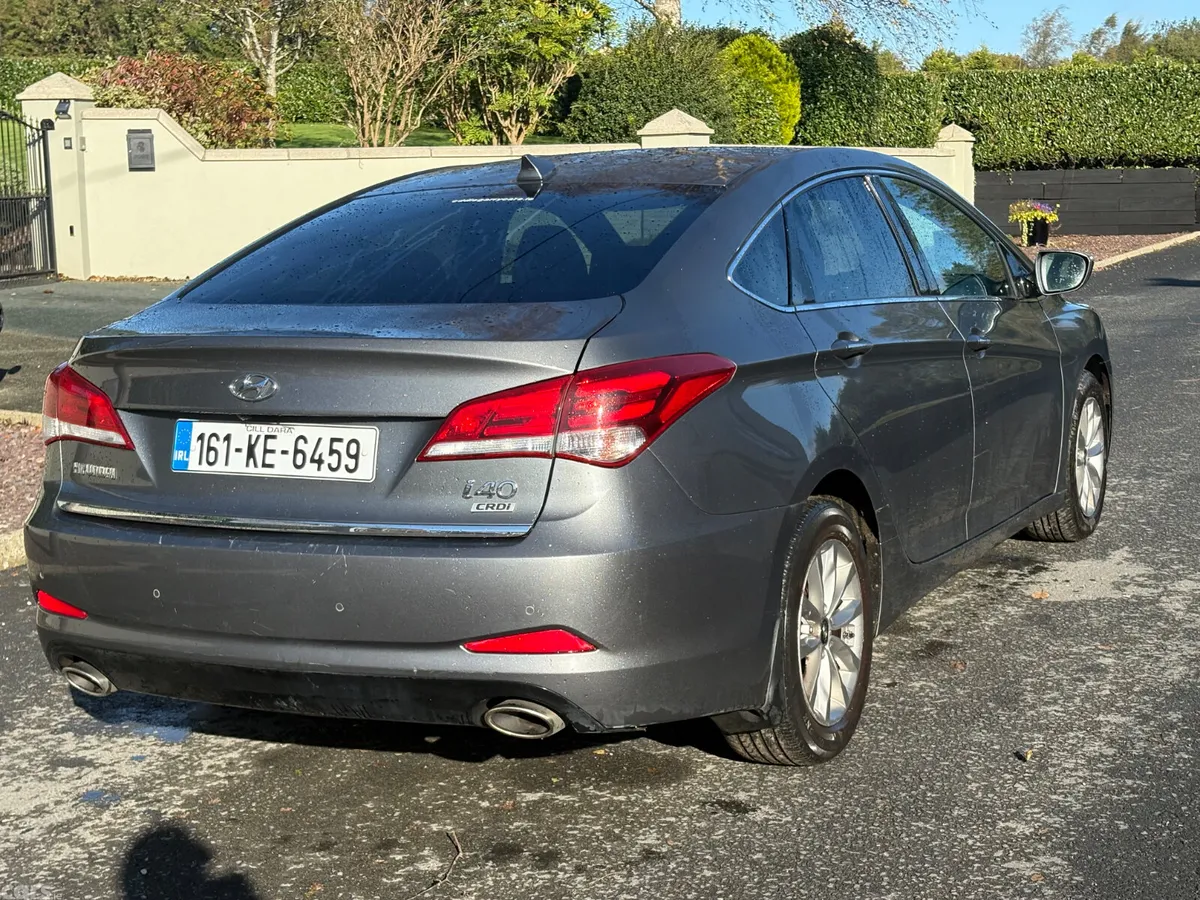 Hyundai i40 Saloon, Diesel, 2016, Silver