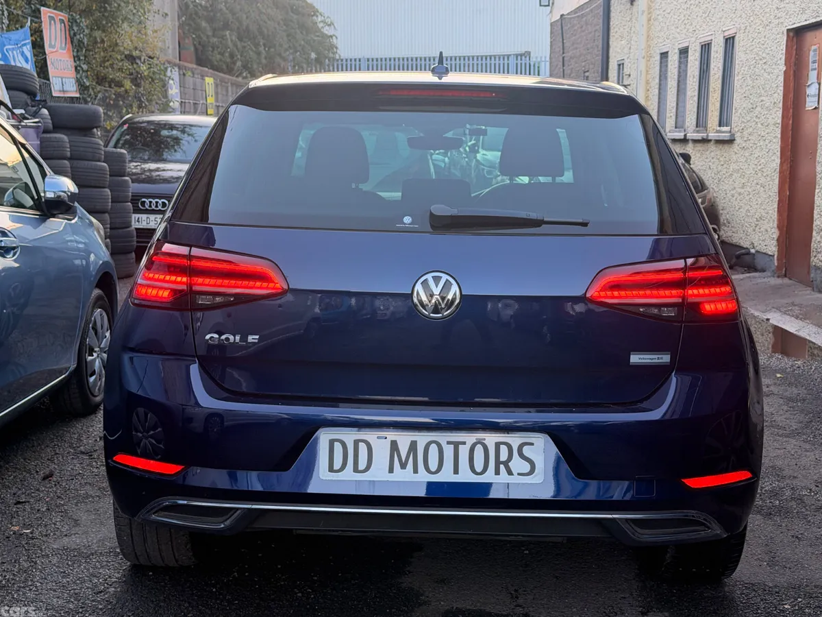 Volkswagen Golf Hatchback, Petrol, 2019, Blue
