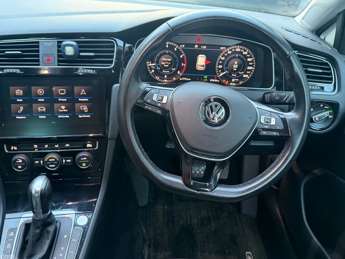 Volkswagen Golf Hatchback, Petrol, 2019, Blue