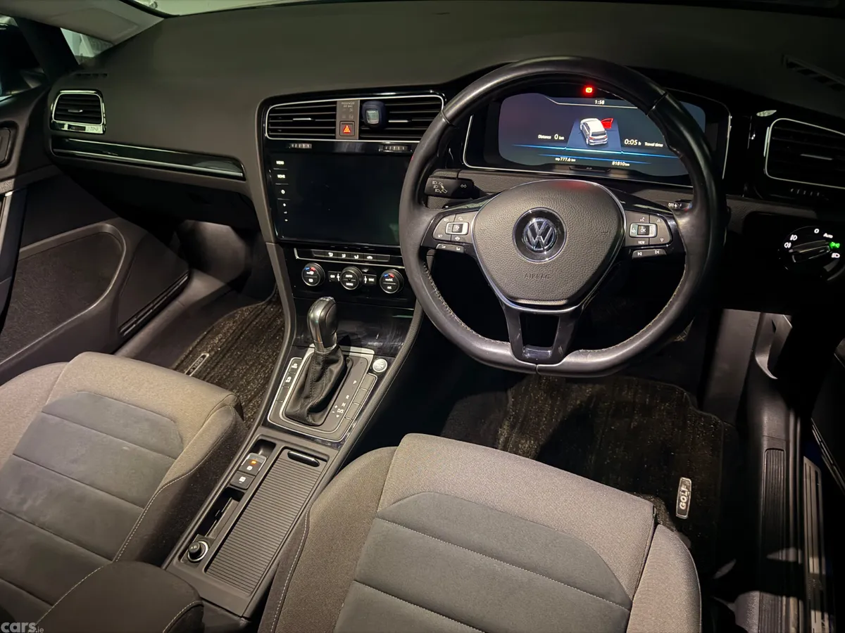 Volkswagen Golf Hatchback, Petrol, 2019, Blue