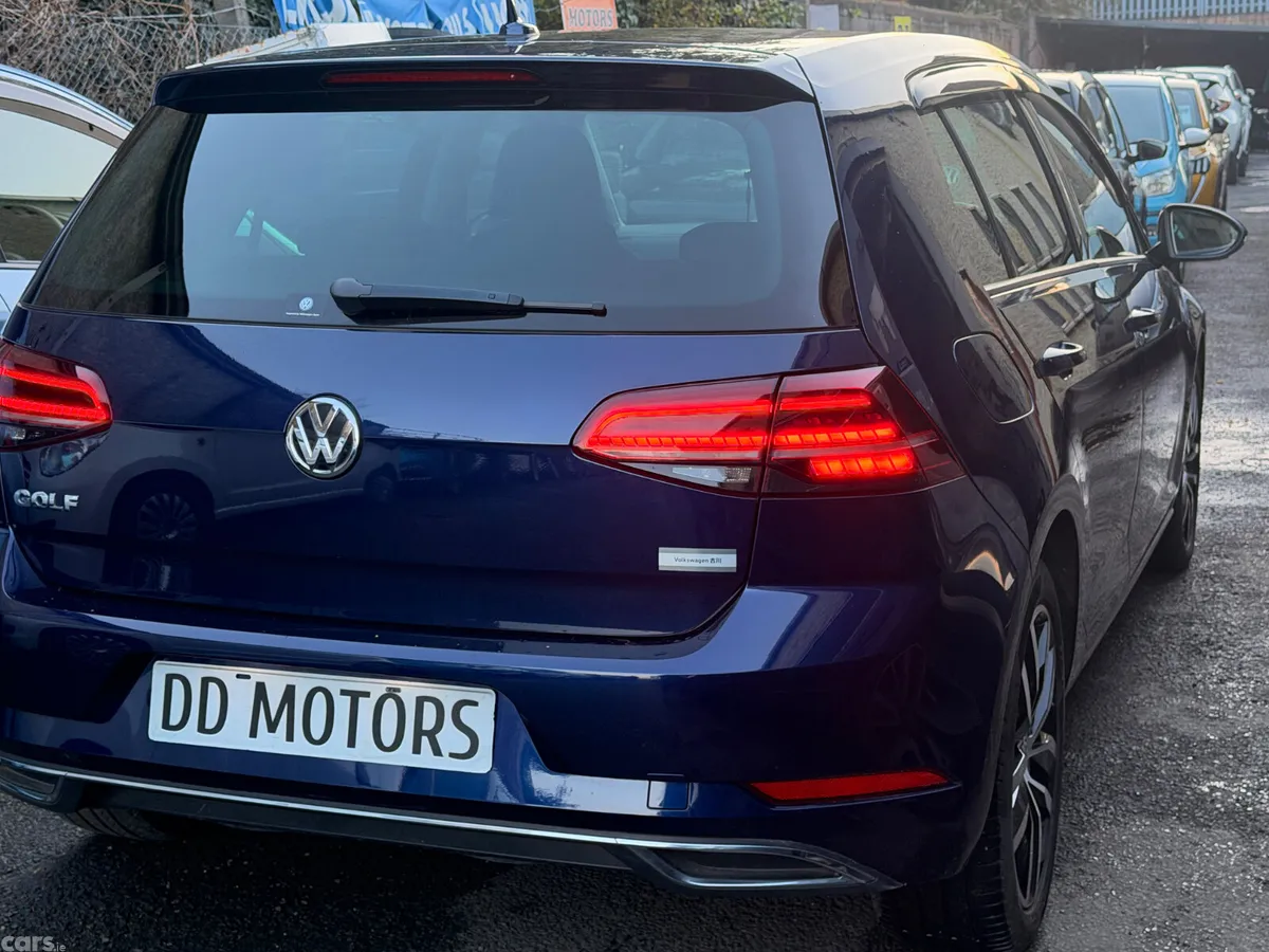 Volkswagen Golf Hatchback, Petrol, 2019, Blue