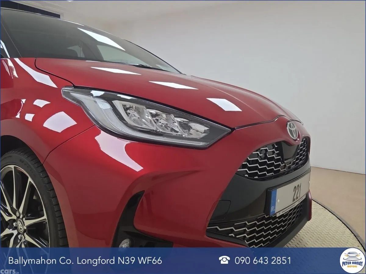 Toyota Yaris Hatchback, Petrol Hybrid, 2022, Red
