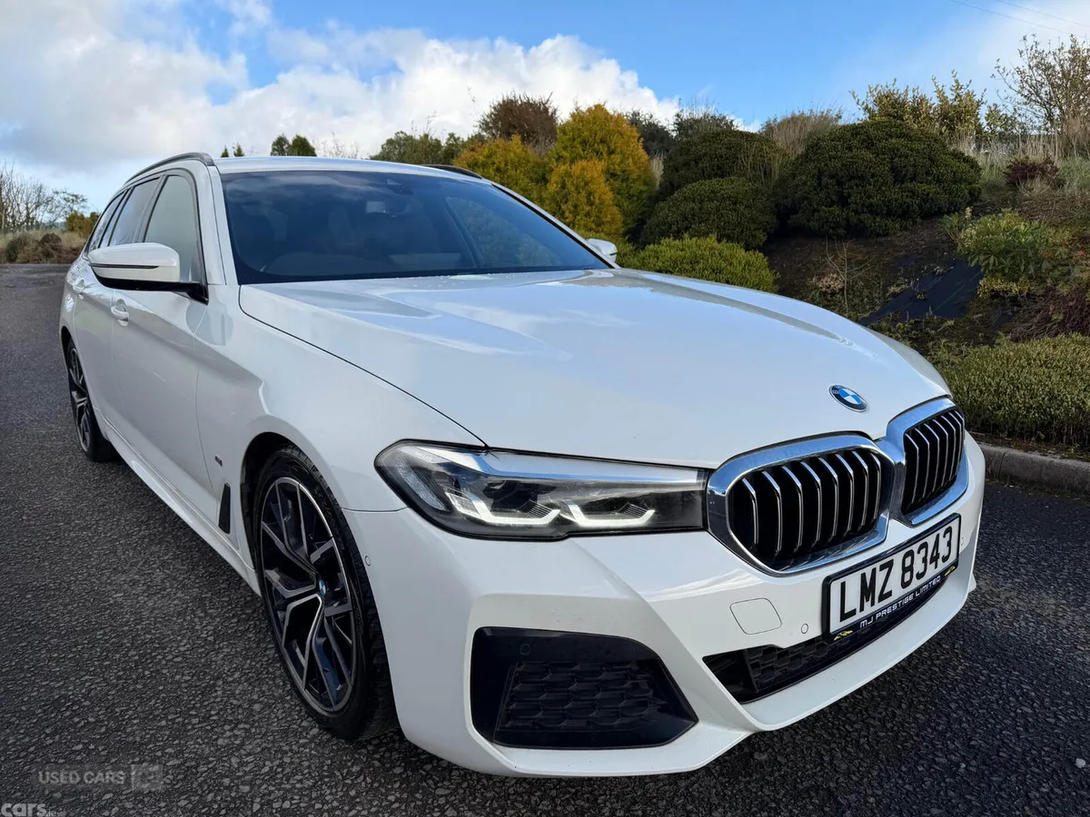 BMW 5-Series Estate, Diesel Hybrid, 2023, White