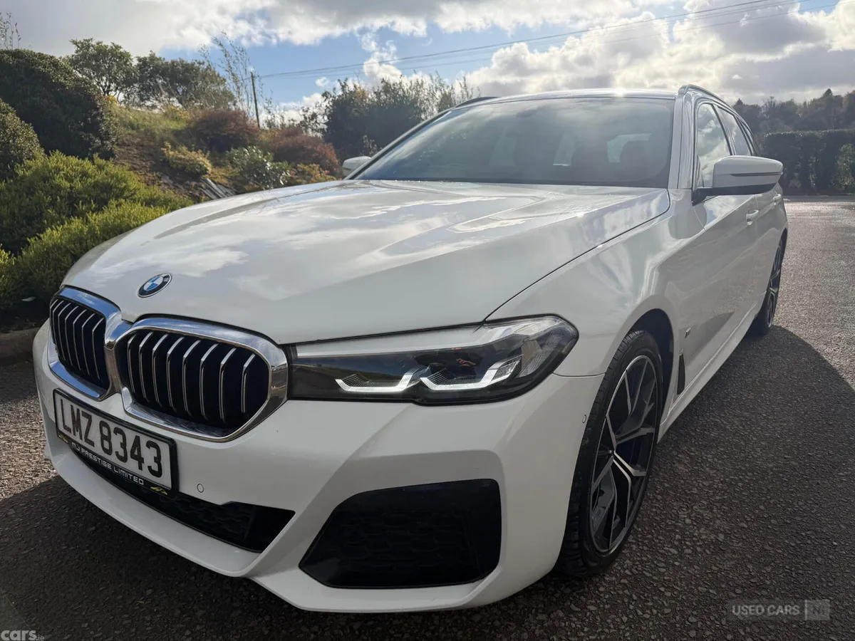 BMW 5-Series Estate, Diesel Hybrid, 2023, White