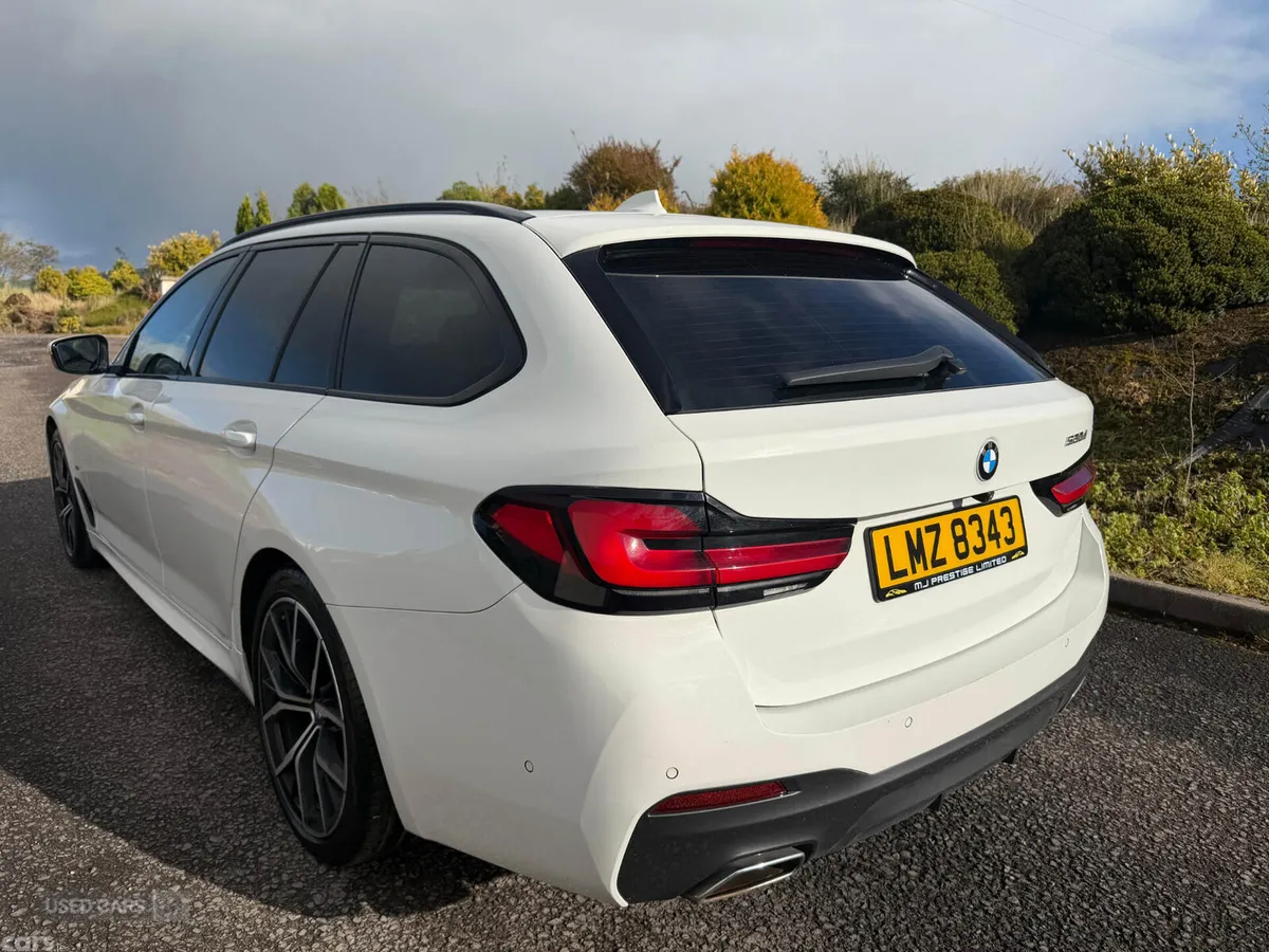 BMW 5-Series Estate, Diesel Hybrid, 2023, White