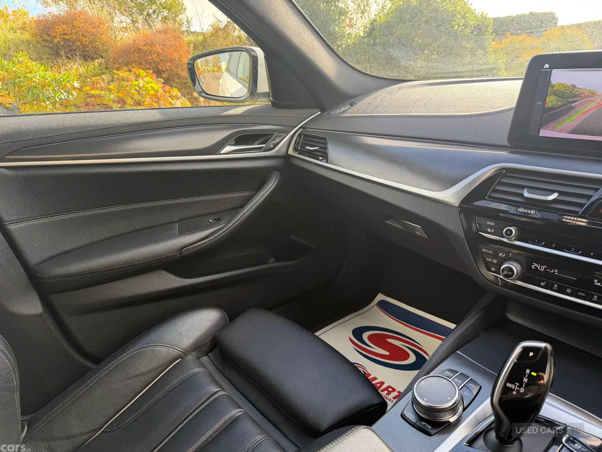 BMW 5-Series Estate, Diesel Hybrid, 2023, White