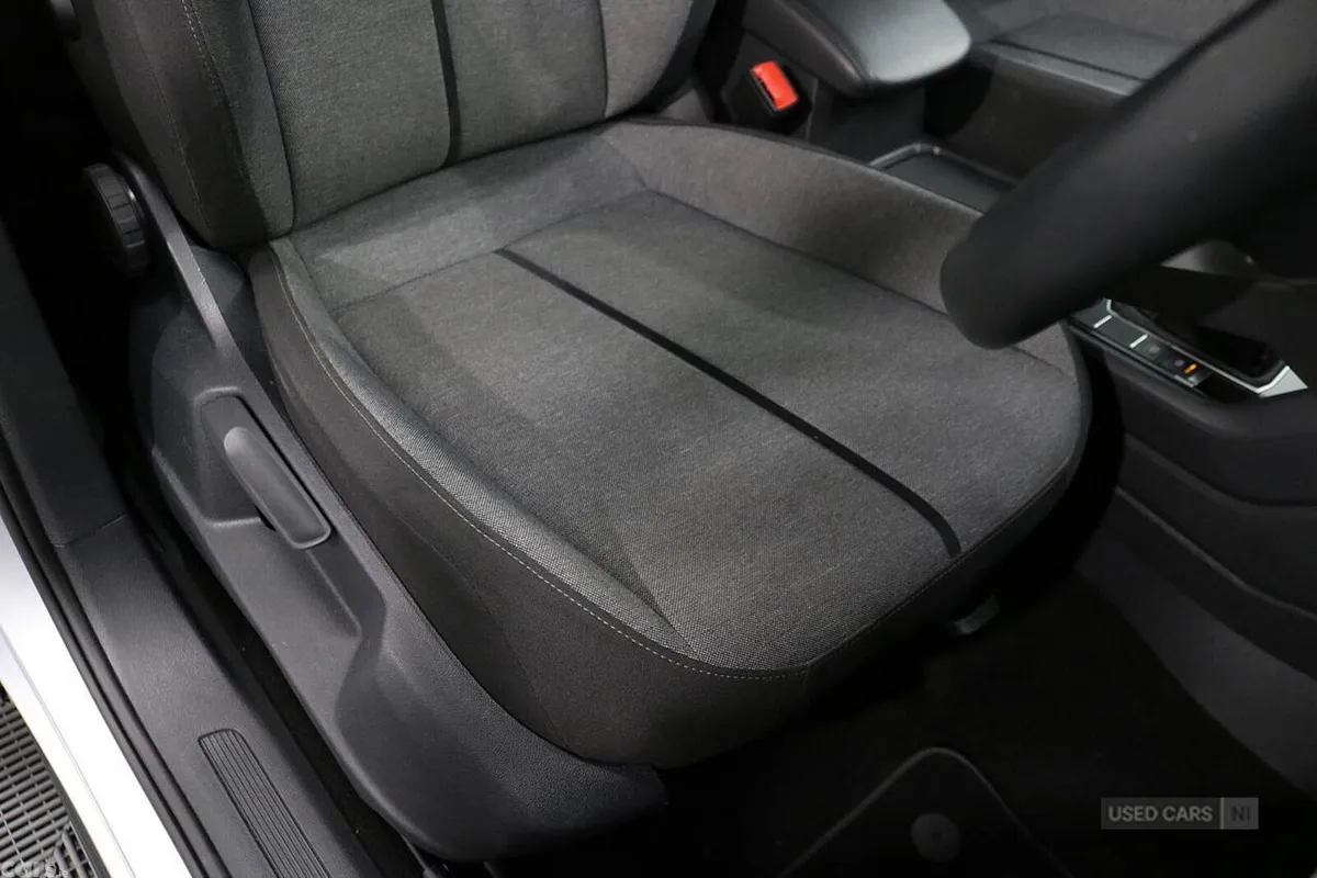 SEAT Tarraco SUV, Petrol, 2022, Silver