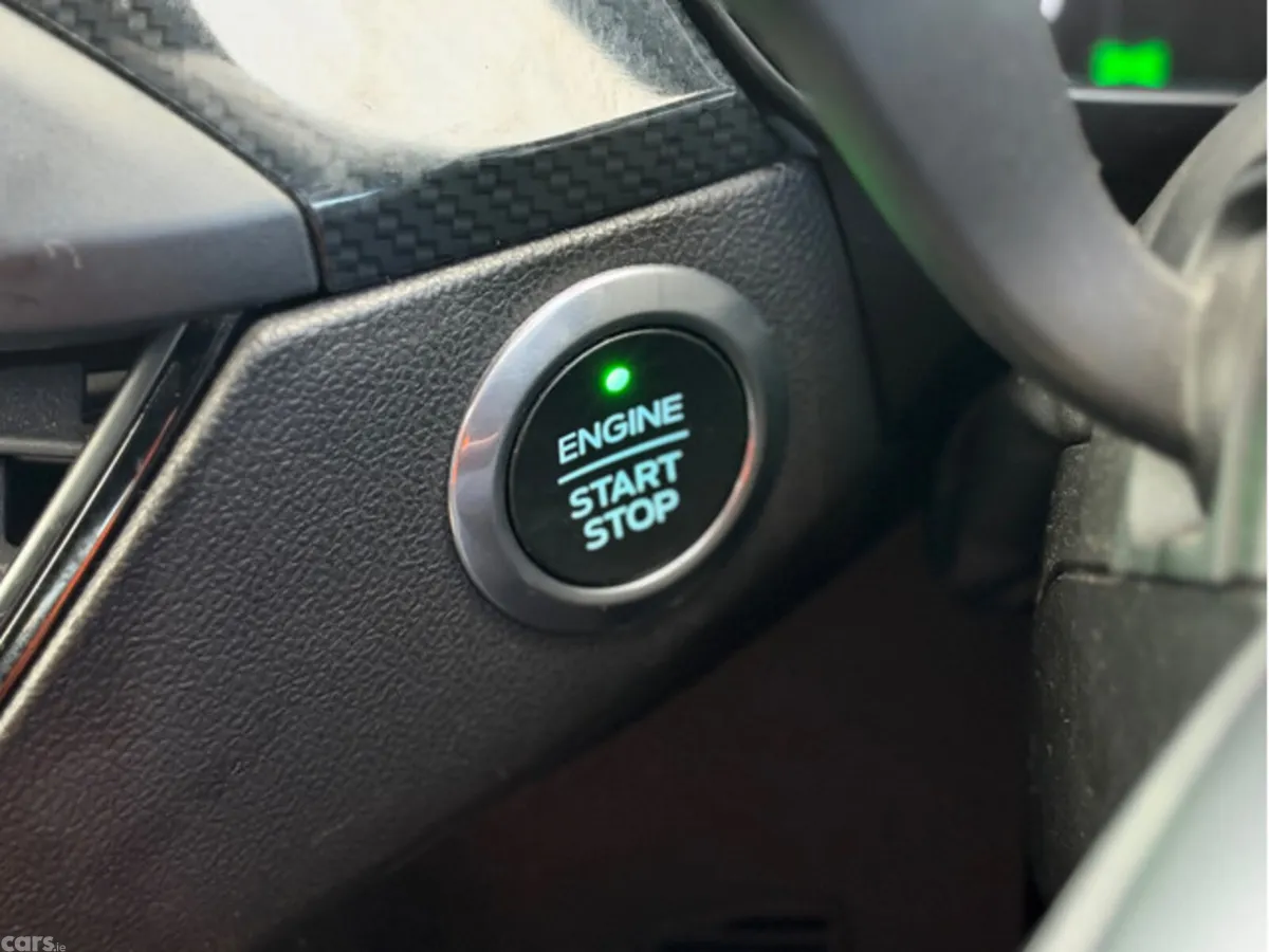 Ford Focus Hatchback, Diesel, 2019, White
