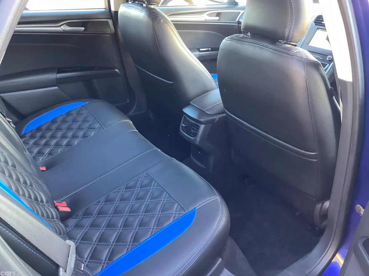 Ford Mondeo Hatchback, Diesel, 2016, Blue