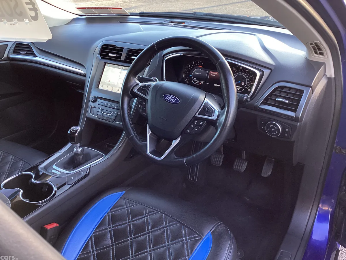 Ford Mondeo Hatchback, Diesel, 2016, Blue