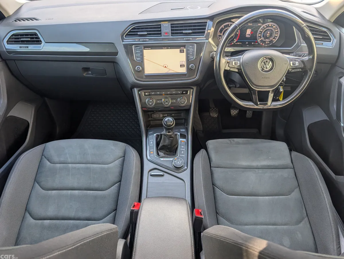 Volkswagen Tiguan SUV, Diesel, 2017, Grey