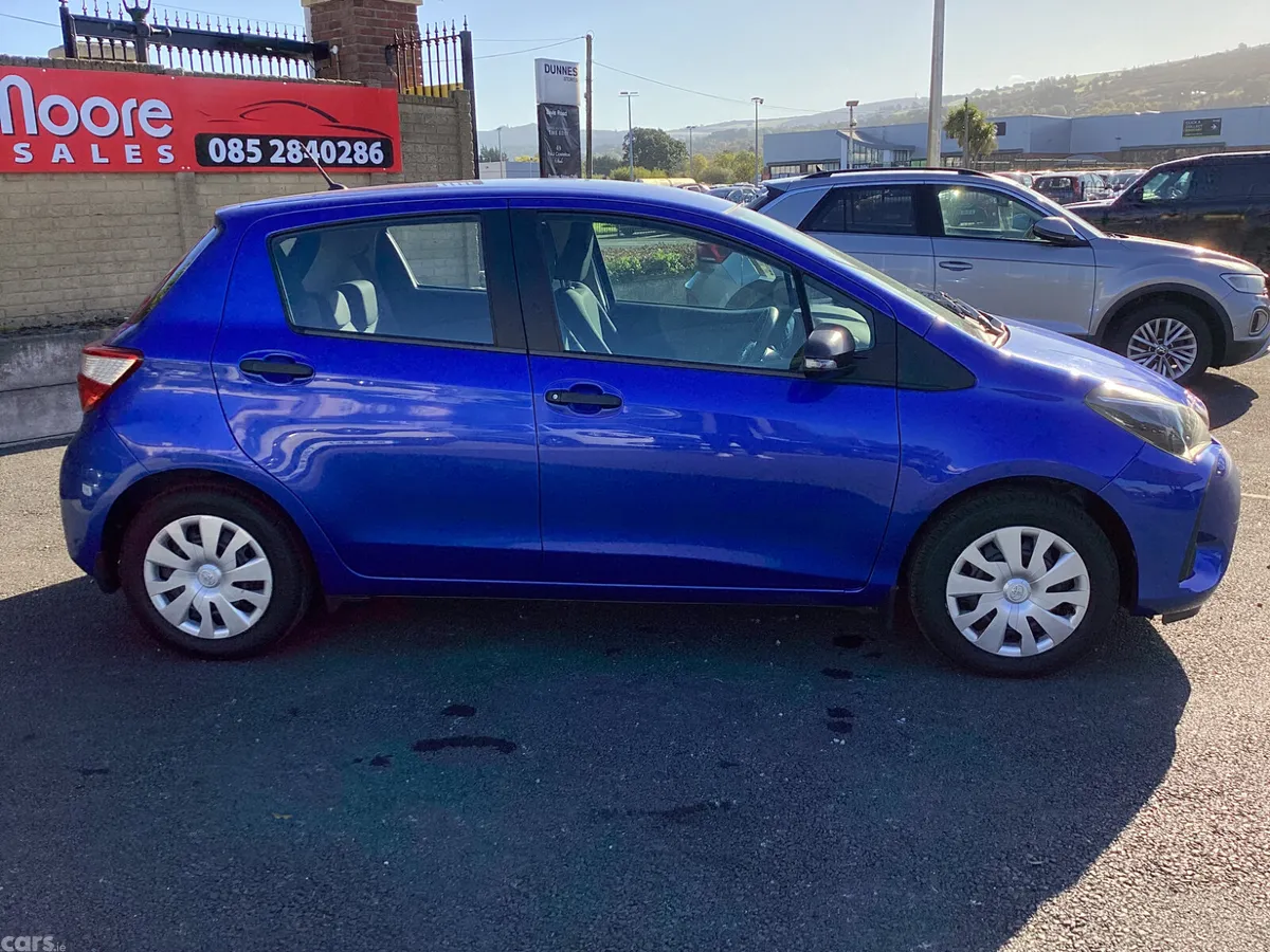 Toyota Yaris MPV, Petrol, 2020, Blue