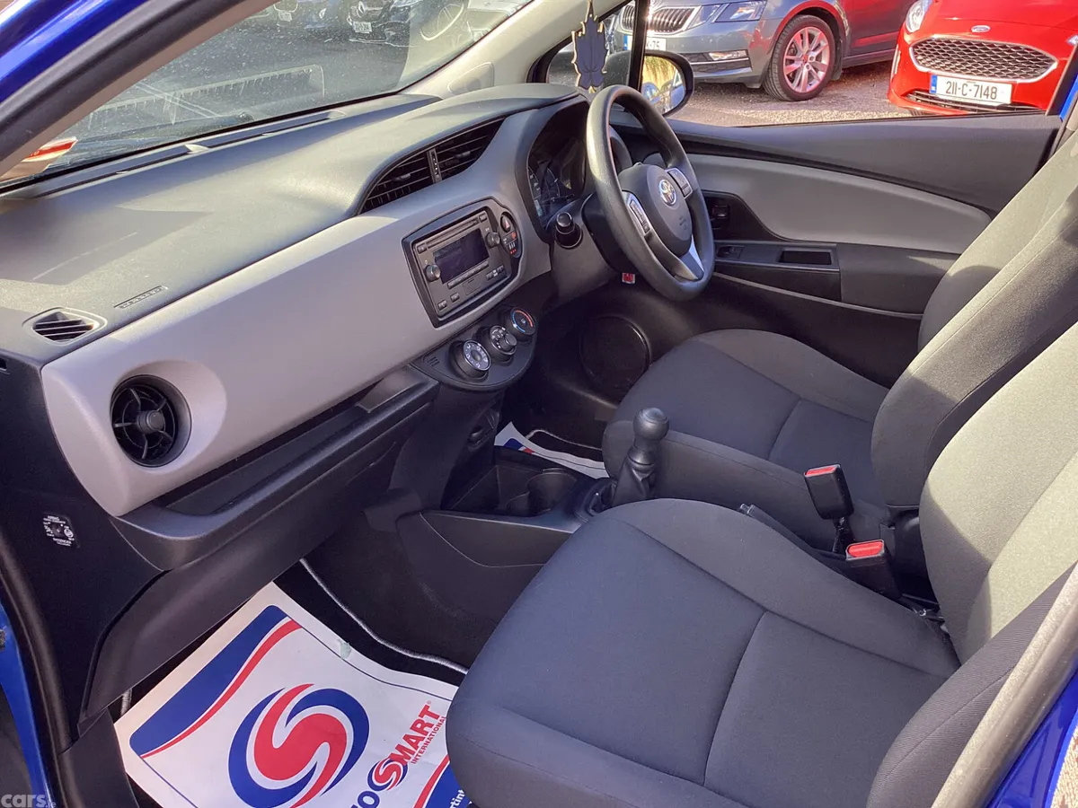 Toyota Yaris MPV, Petrol, 2020, Blue