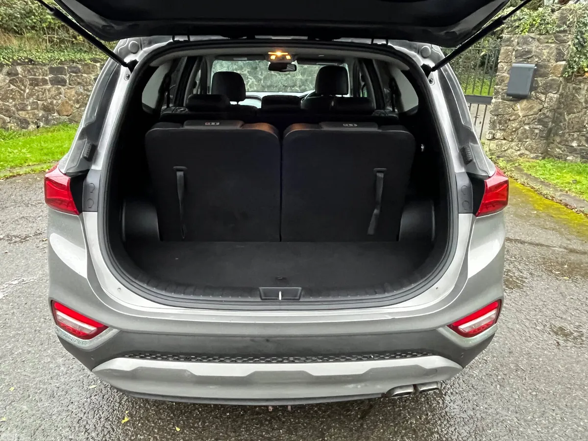 Hyundai Santa Fe SUV, Diesel, 2018, Grey