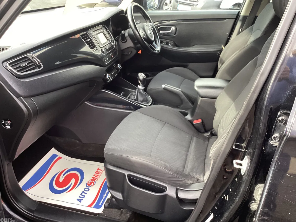 Kia Carens MPV, Diesel, 2016, Black