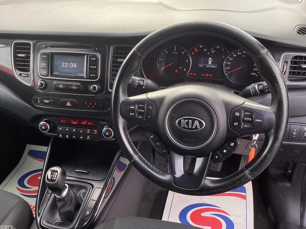 Kia Carens MPV, Diesel, 2016, Black