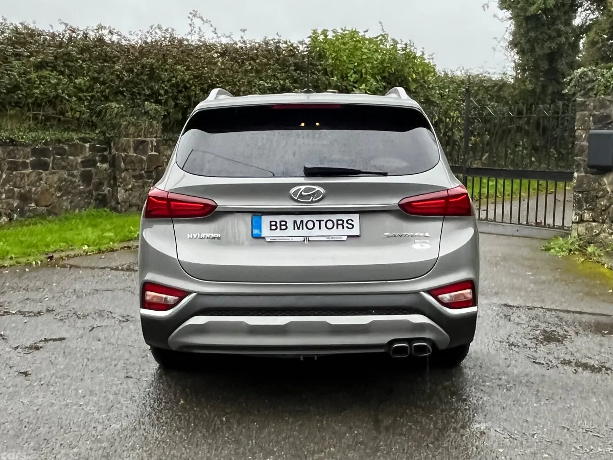 Hyundai Santa Fe SUV, Diesel, 2018, Grey