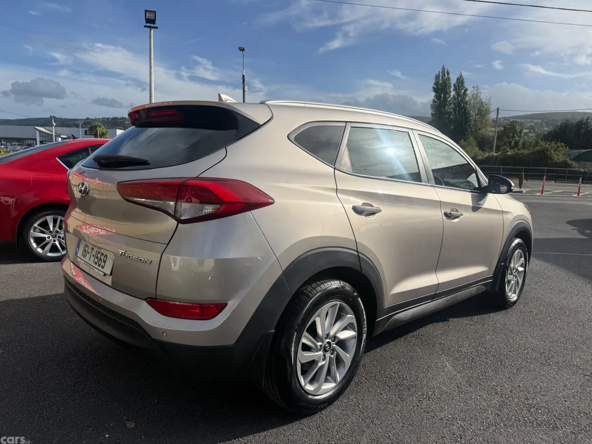 Hyundai Tucson SUV, Diesel, 2016, White