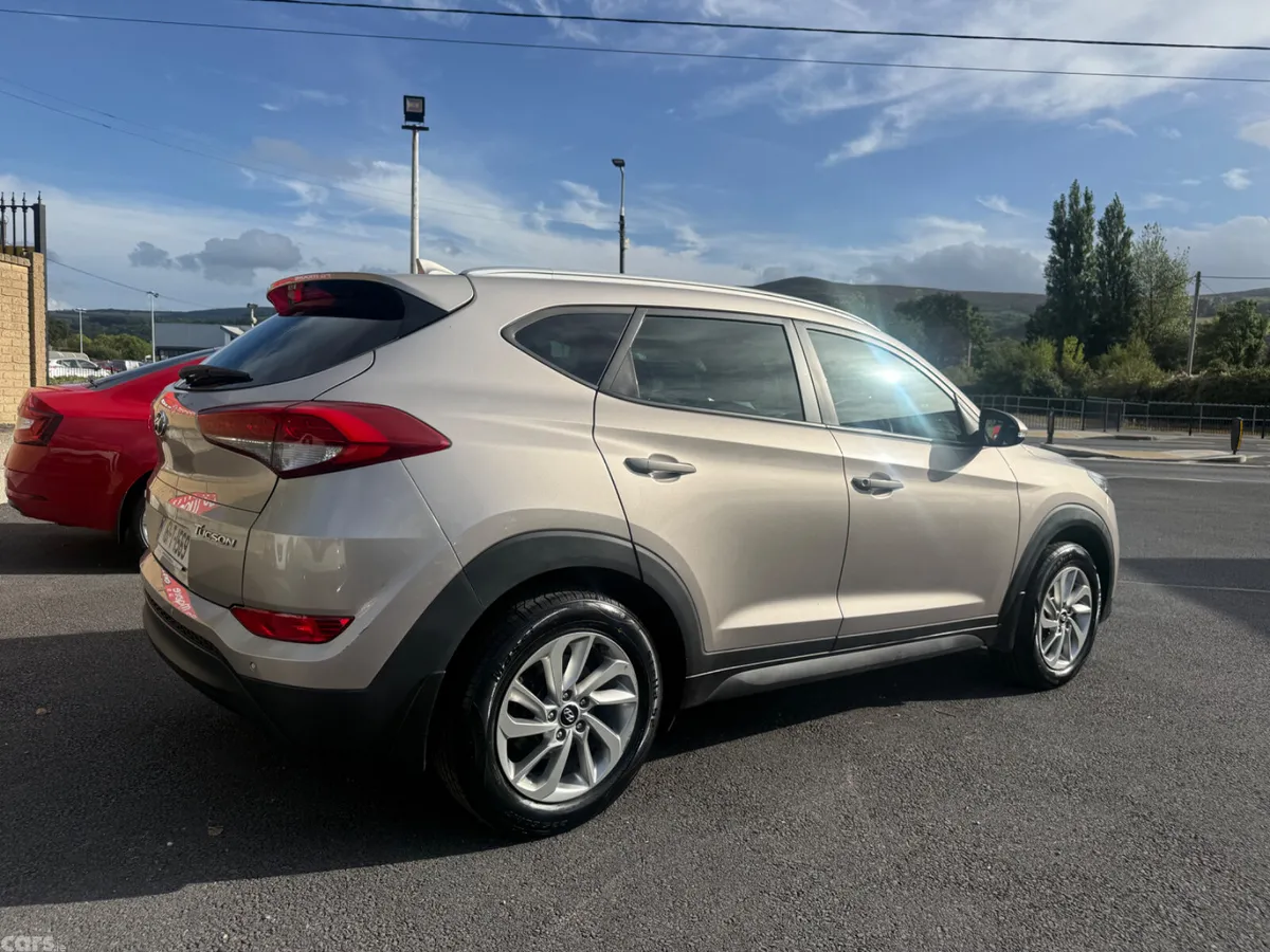 Hyundai Tucson SUV, Diesel, 2016, White