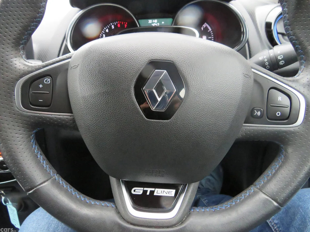 Renault Clio Hatchback, Petrol, 2019, Blue