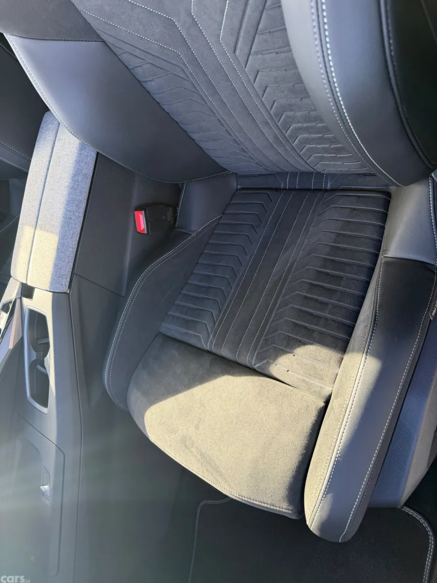 Peugeot 3008 MPV, Petrol, 2026, White