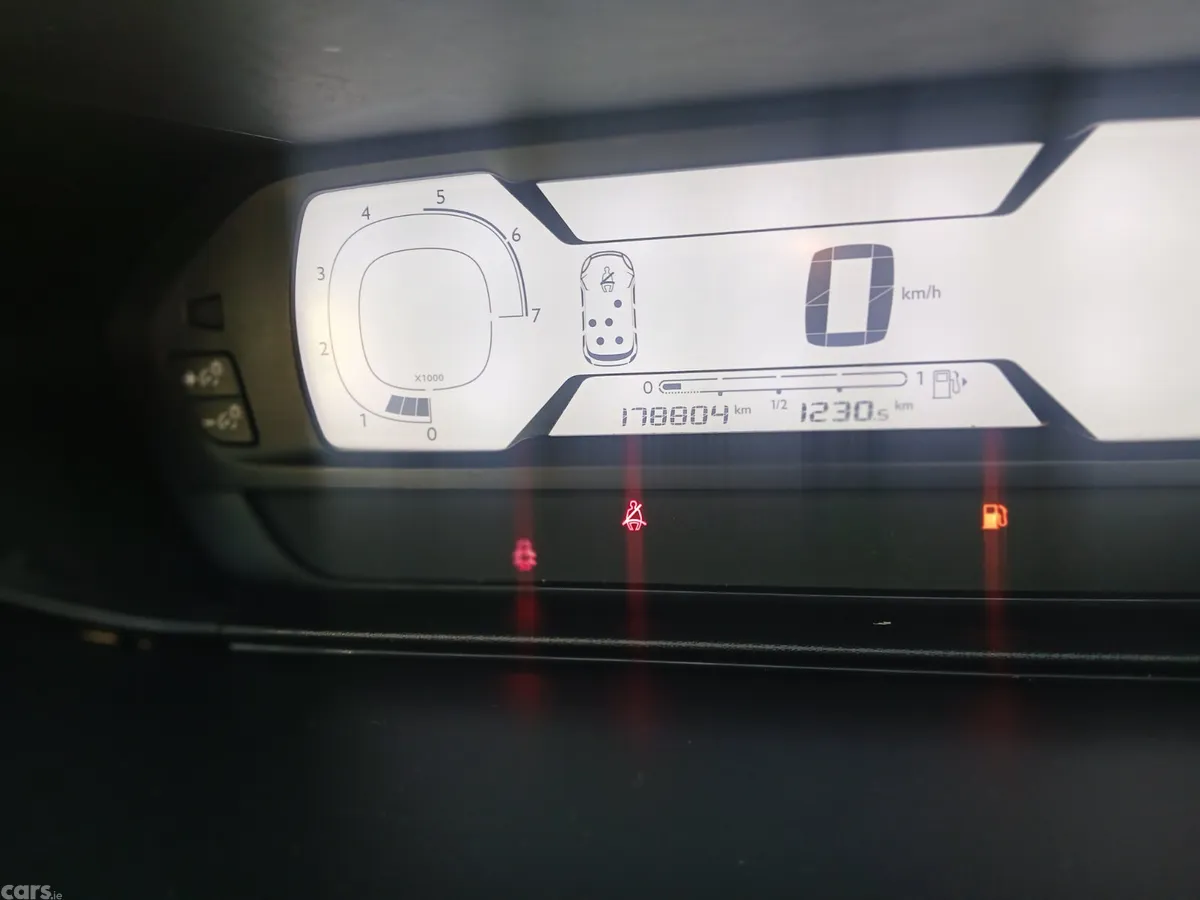 Citroen C4 Hatchback, Diesel, 2016, Silver