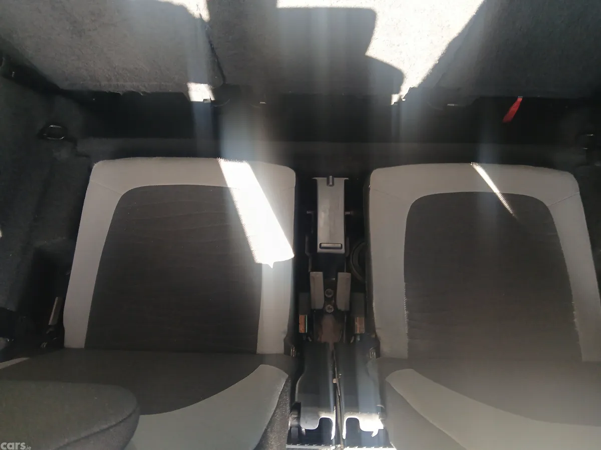 Citroen C4 Hatchback, Diesel, 2016, Silver