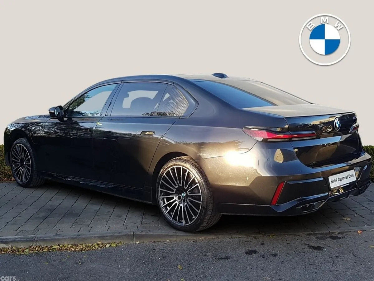 BMW 7-Series Saloon, Petrol Plug-in Hybrid, 2026, Black