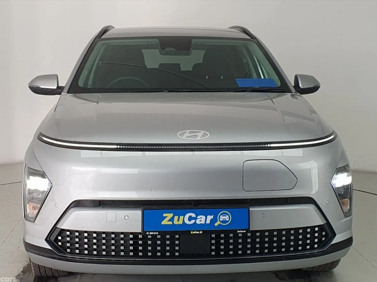 Hyundai KONA Hatchback, Electric, 2024, Silver