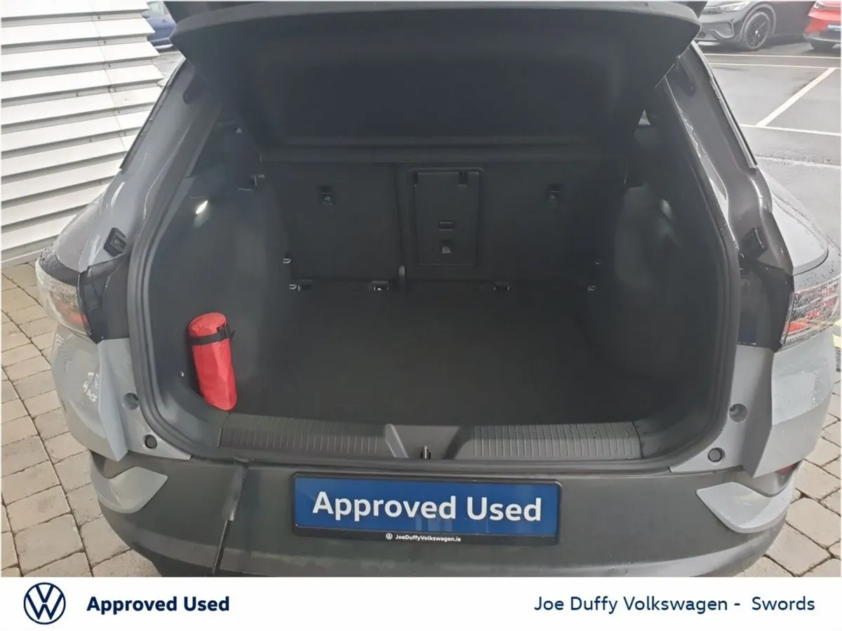 Volkswagen ID.4 SUV, Electric, 2025, Grey