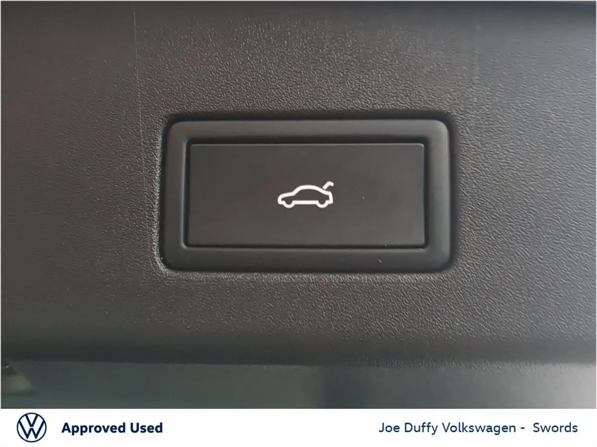 Volkswagen ID.4 SUV, Electric, 2025, Grey