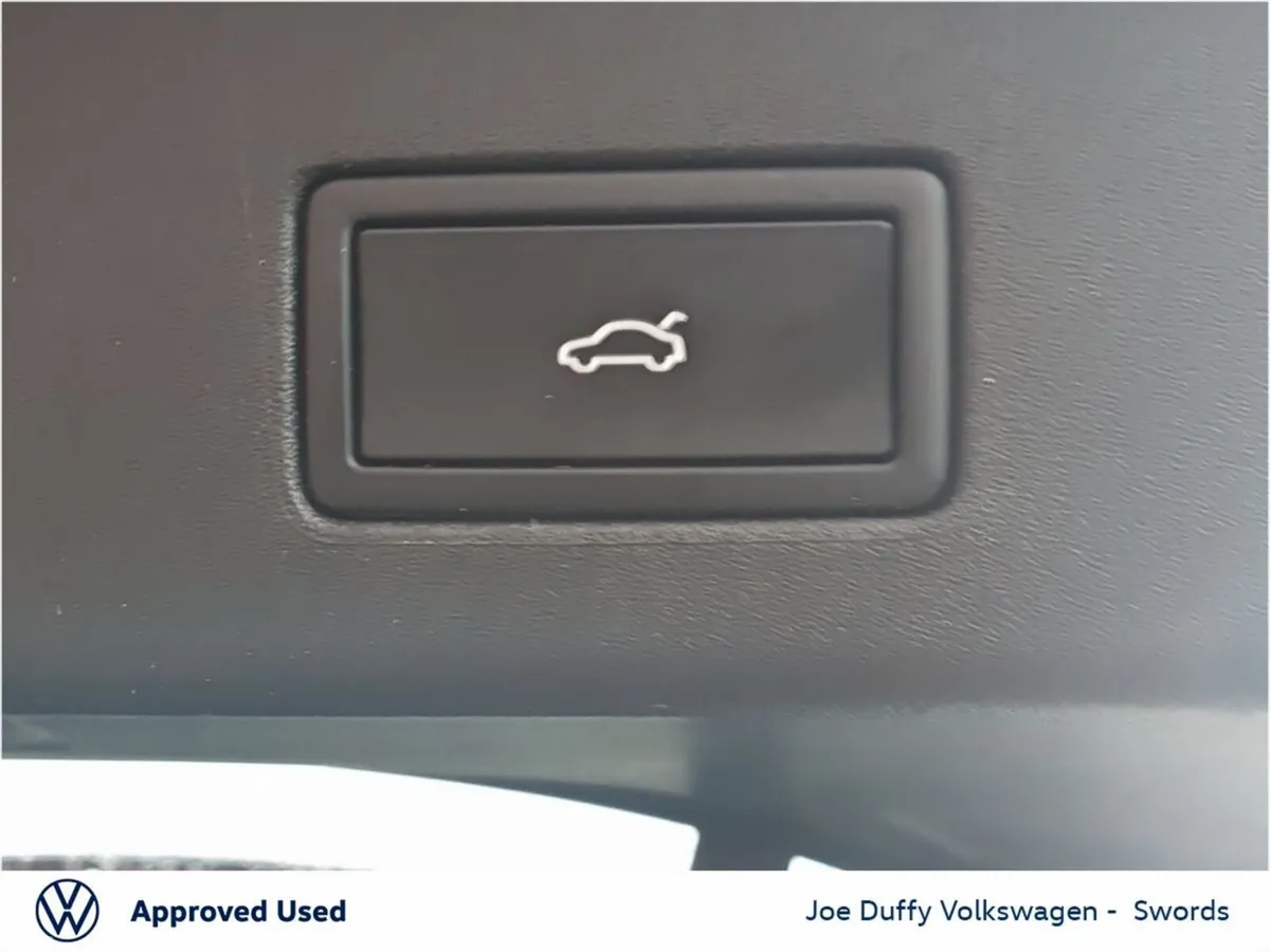 Volkswagen ID.4 SUV, Electric, 2025, Silver