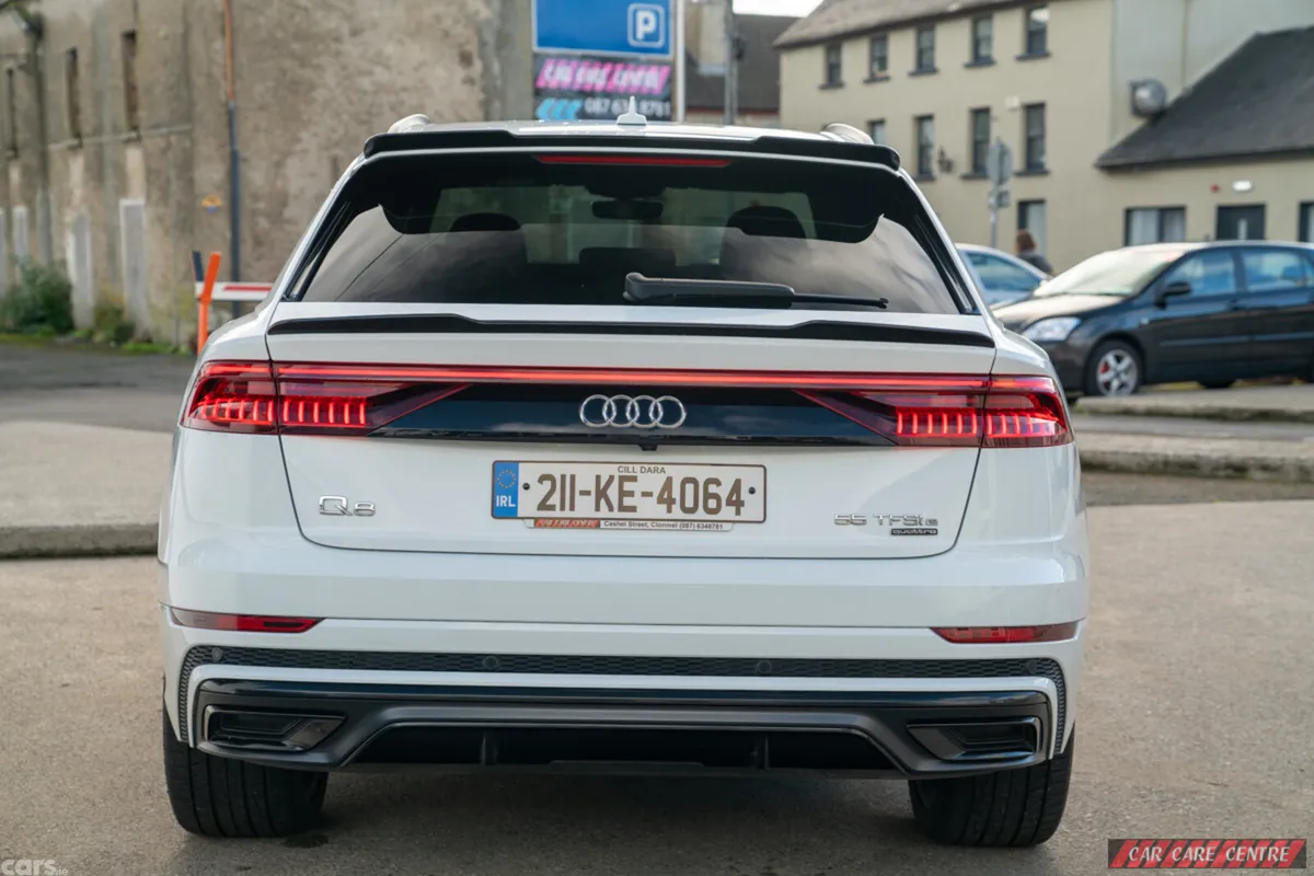 Audi Q8 Estate, Petrol Plug-in Hybrid, 2021, White