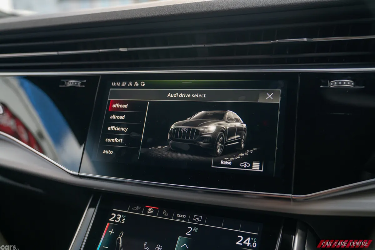 Audi Q8 Estate, Petrol Plug-in Hybrid, 2021, White