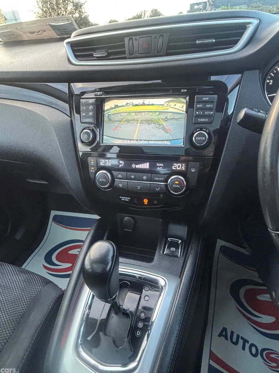 Nissan Qashqai Hatchback, Petrol, 2016, Black