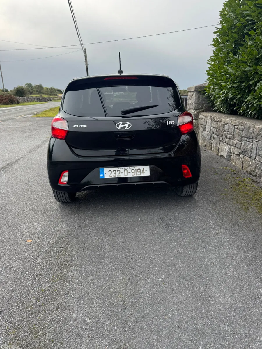 Hyundai i10 Hatchback, Petrol, 2023, Black