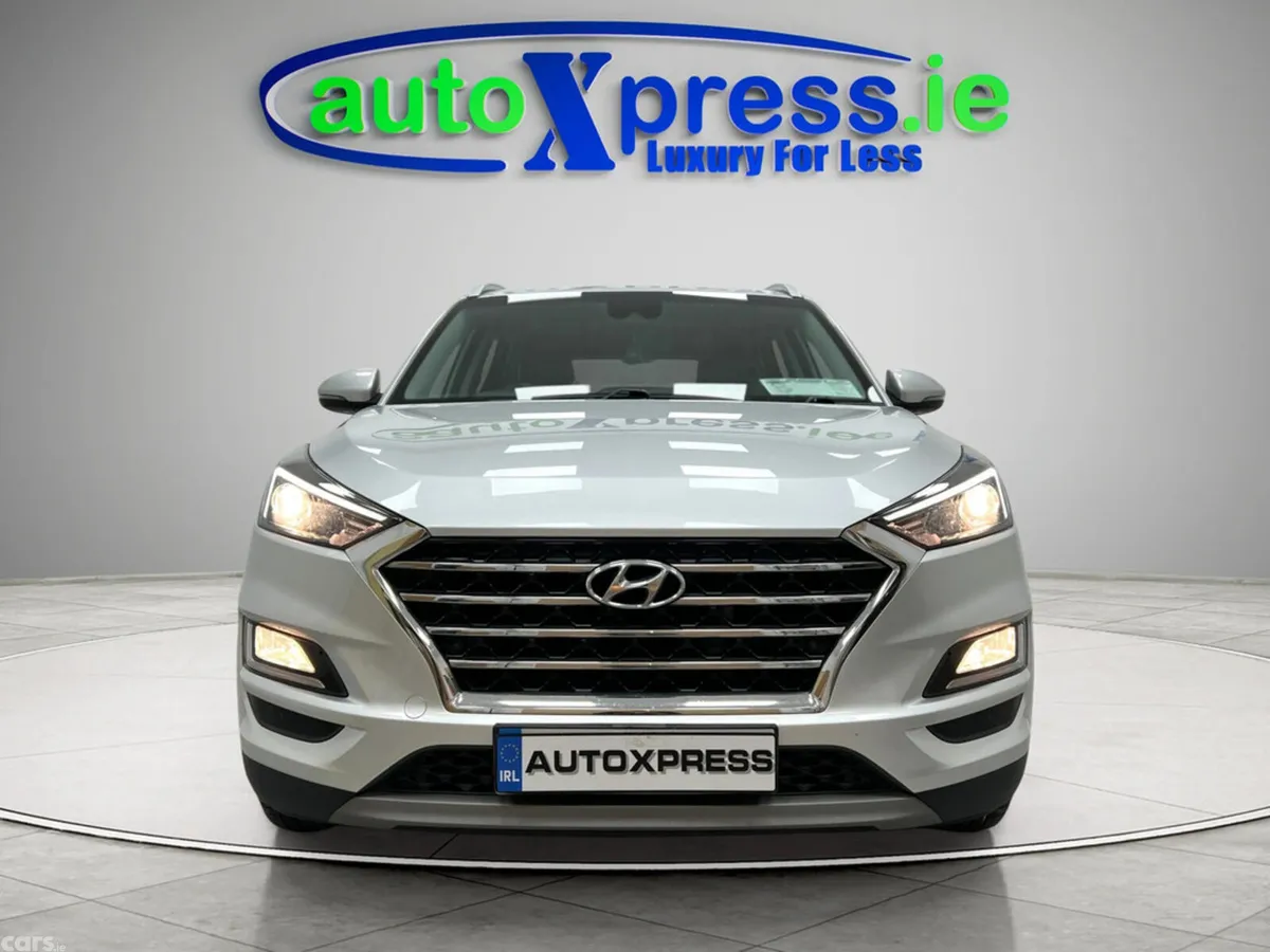 Hyundai Tucson MPV, Diesel, 2019, Grey