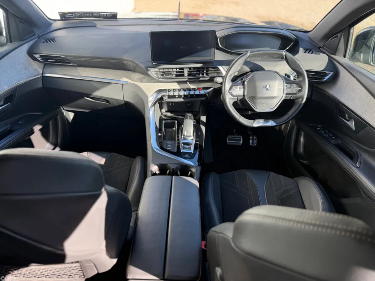 Peugeot 3008 MPV, Diesel, 2021, Black