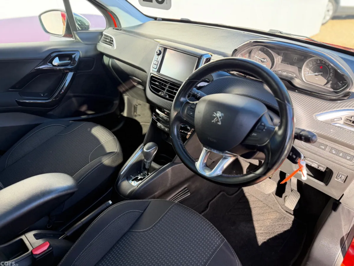 Peugeot 208 Hatchback, Petrol, 2017, Orange
