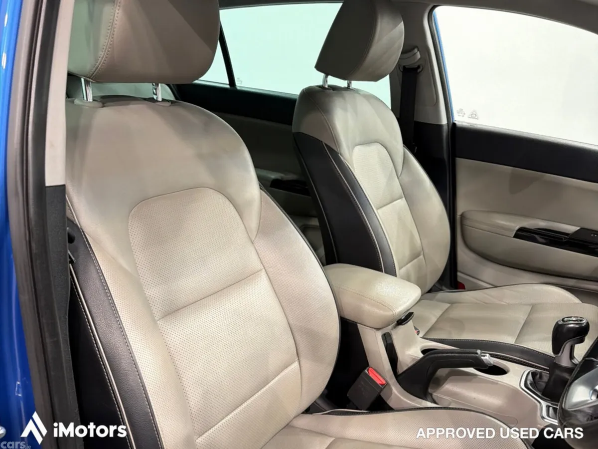 Kia Sportage SUV, Diesel, 2019, Blue
