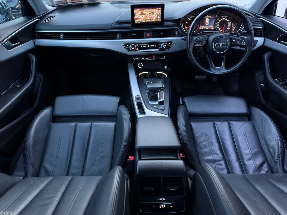 Audi A4 Saloon, Diesel, 2019, Blue