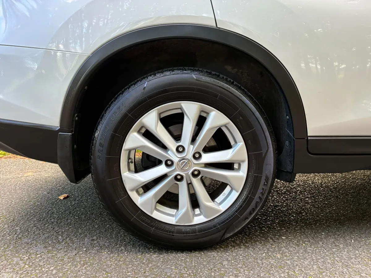 Nissan X-Trail SUV, Diesel, 2016, Silver