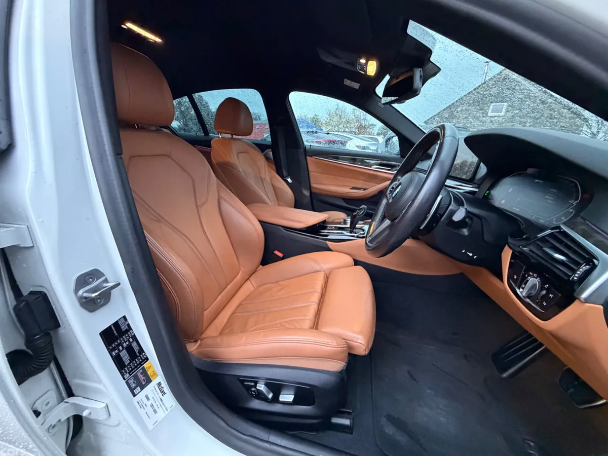 BMW 5-Series Saloon, Petrol Plug-in Hybrid, 2021, White