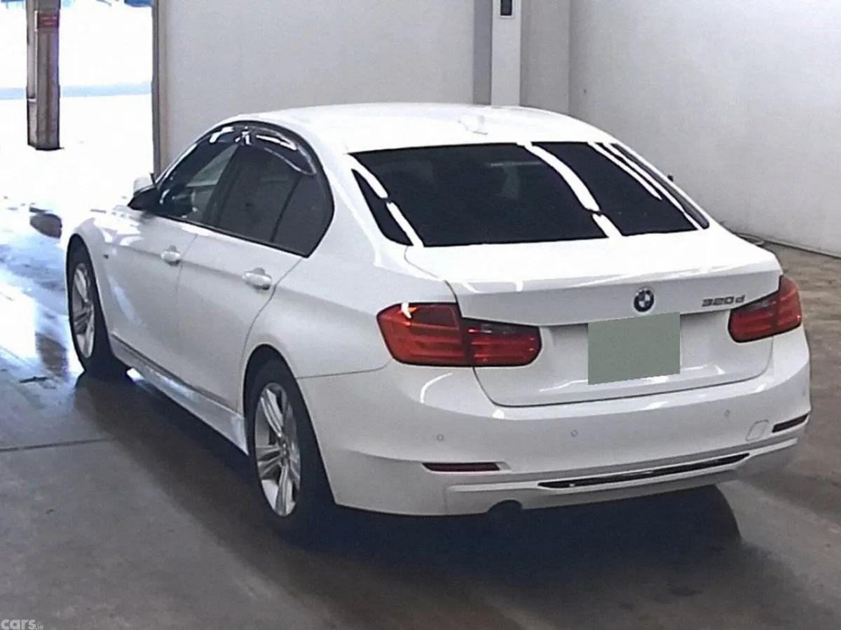 BMW 3-Series Saloon, Diesel, 2015, White