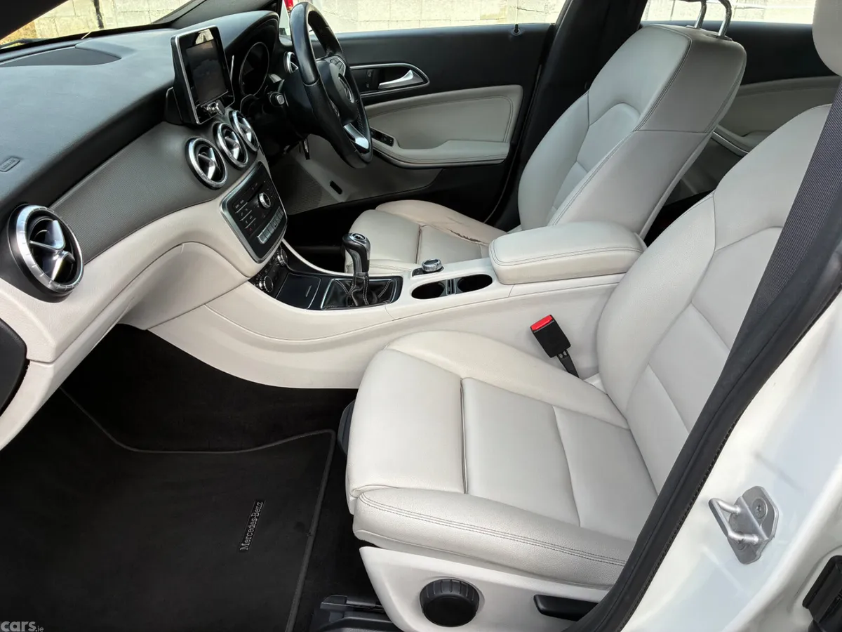 Mercedes-Benz CLA Saloon, Petrol, 2016, White
