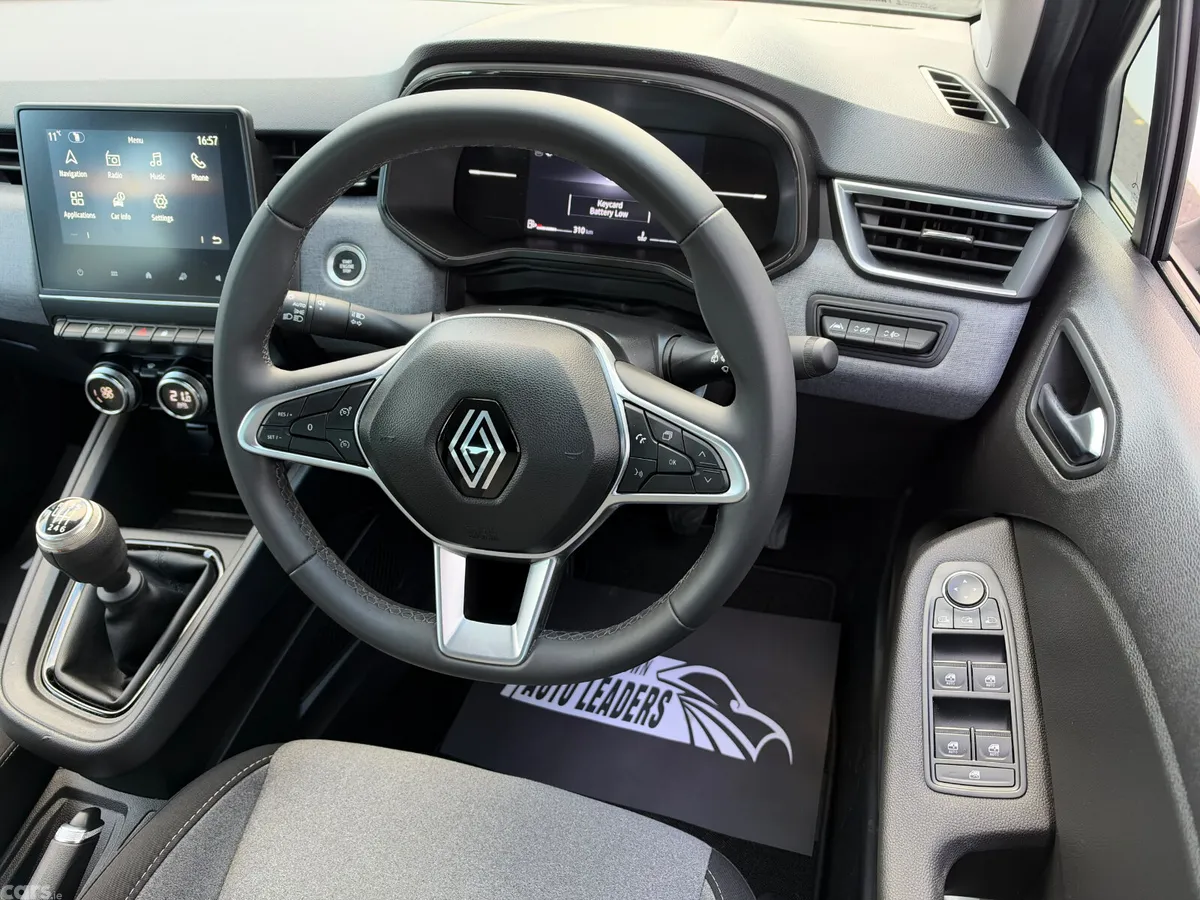 Renault Clio Hatchback, Petrol, 2024, Grey