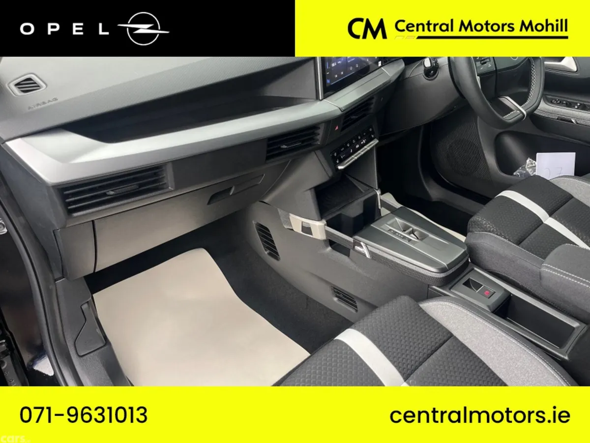 Opel Frontera MPV, Petrol Hybrid, 2026, Black