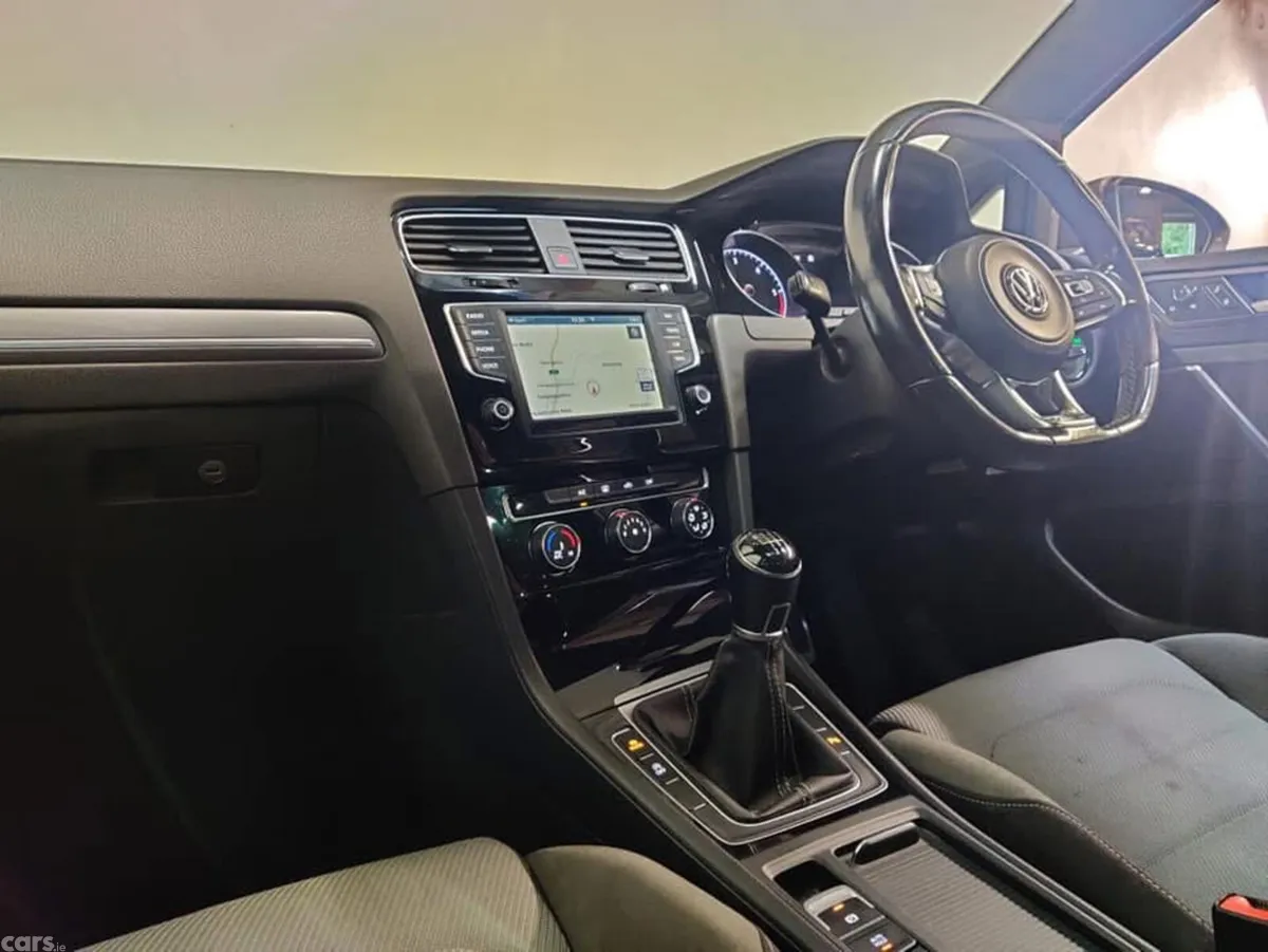 Volkswagen Golf Hatchback, Diesel, 2016, Grey