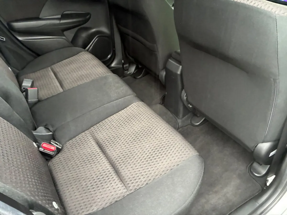 Honda Fit Hatchback, Petrol Hybrid, 2018, Silver