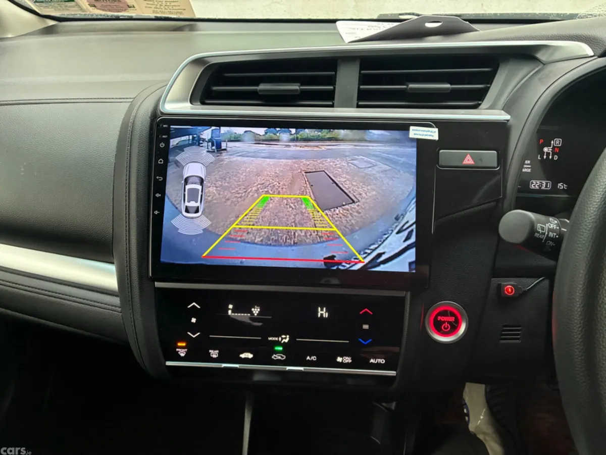 Honda Fit Hatchback, Petrol Hybrid, 2018, Silver